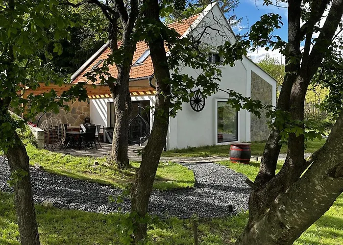 בית נופש Casa Mido Badacsony בדקסוניטומאי
